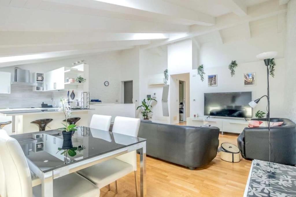 Penthouse Piazza San Giacomo Udine Dış mekan fotoğraf